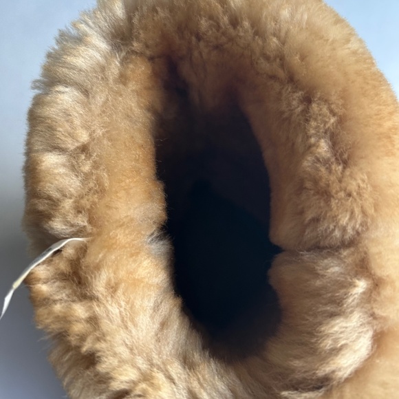 UGG Brown Metallic Genuine Leather Sheepskin Lining Classic Tall Boots size 6 - Picture 11 of 15